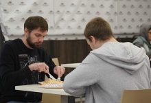 Фото - Каждый четвертый россиянин тратит на обед 500-1000 рублей в неделю